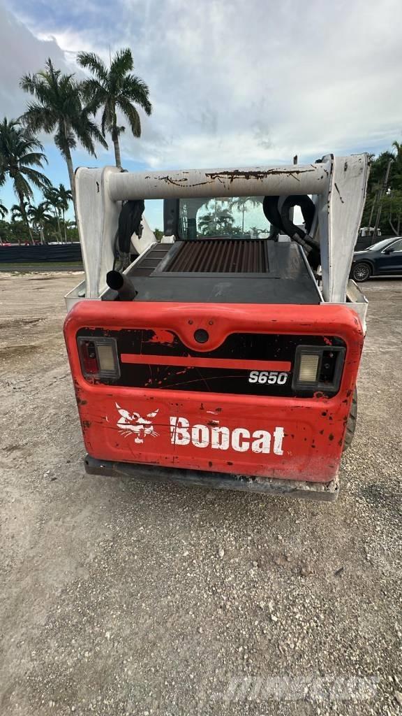 Bobcat S650 Мини-погрузчики