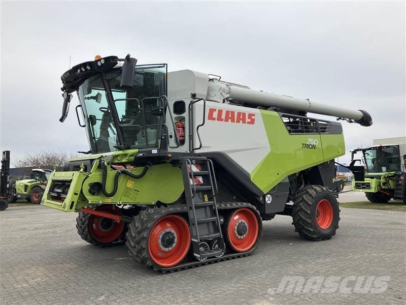 CLAAS TRION 750 TT Зерноуборочные комбайны