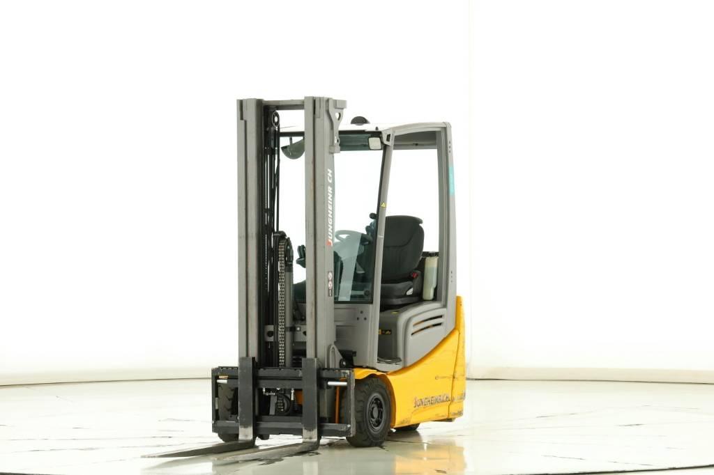 Jungheinrich EFG 215 Электропогрузчики