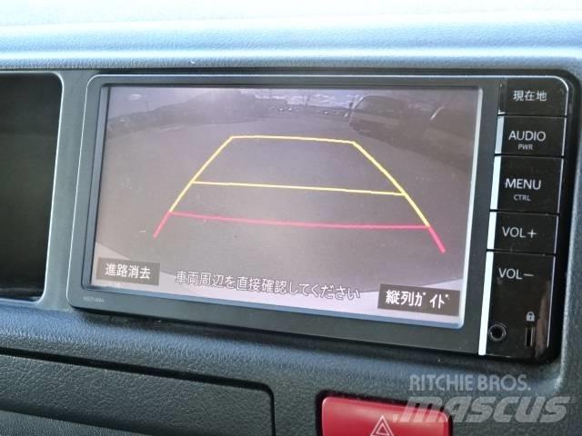 Toyota LDF-KDH221K Прочие фургоны