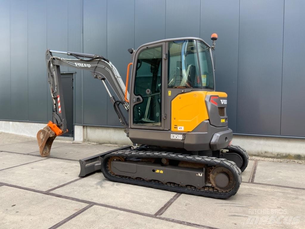 Volvo ECR 50 D Мини-экскаваторы