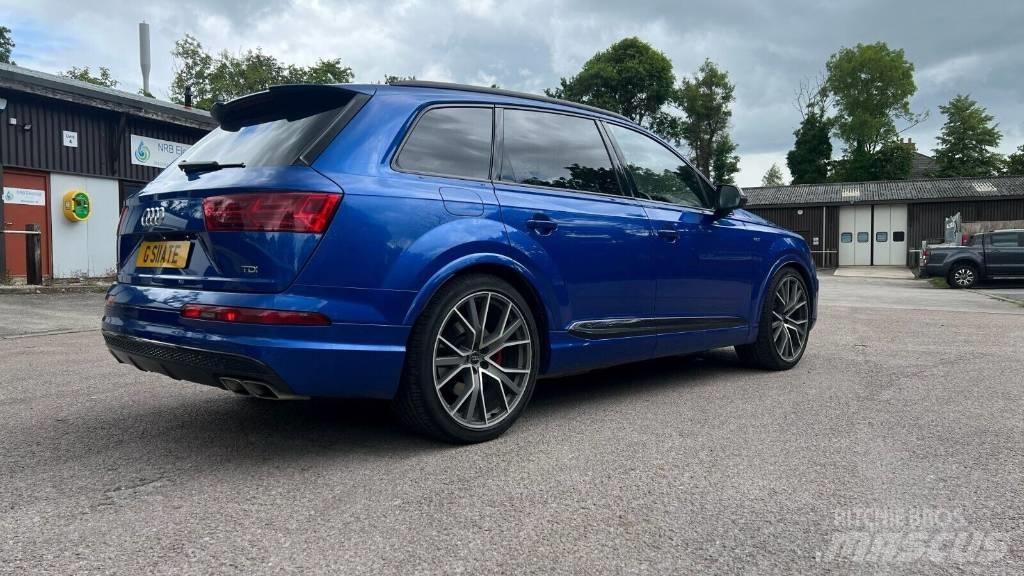 Audi SQ7 Легковые автомобили