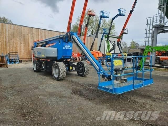 Genie ZX 135/70 Коленчатые подъемники