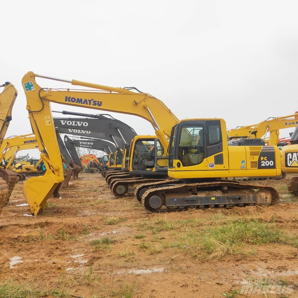 Komatsu PC200-8 Гусеничные экскаваторы