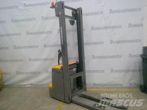 Jungheinrich EJC 220 Ручные штабелёры с электроподъёмом
