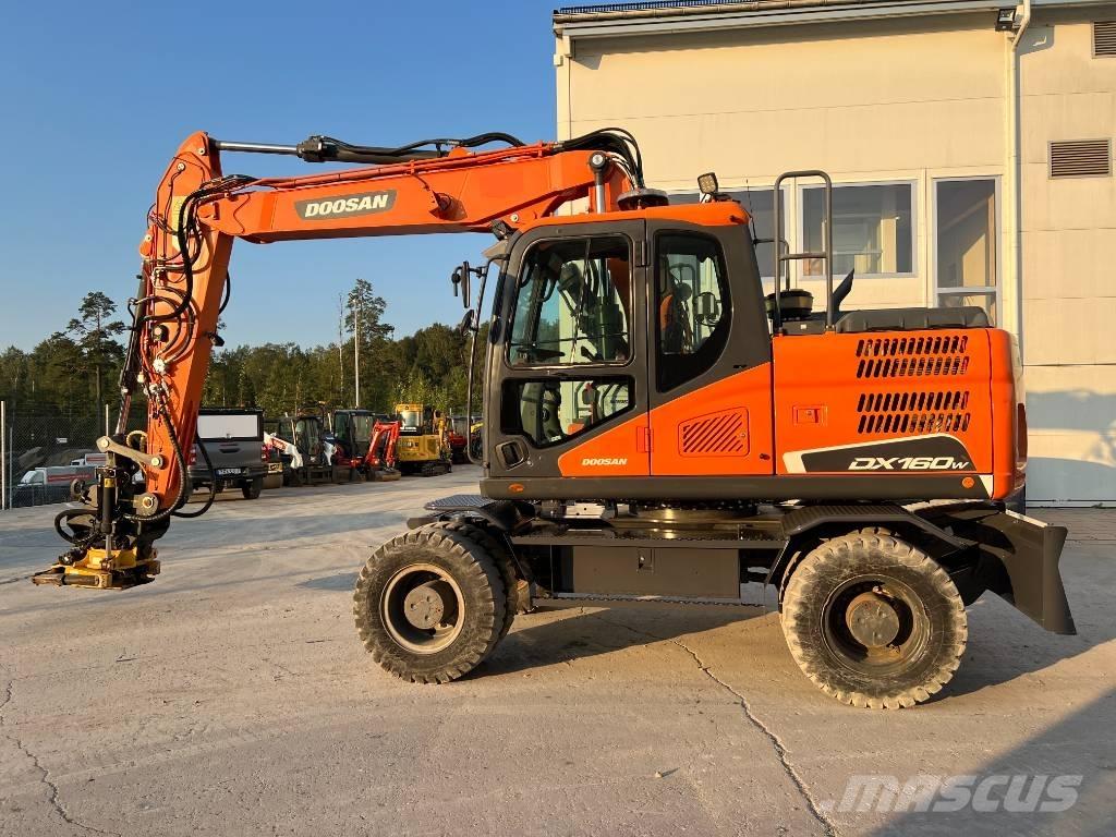Doosan DX160W-5 Колёсные экскаваторы