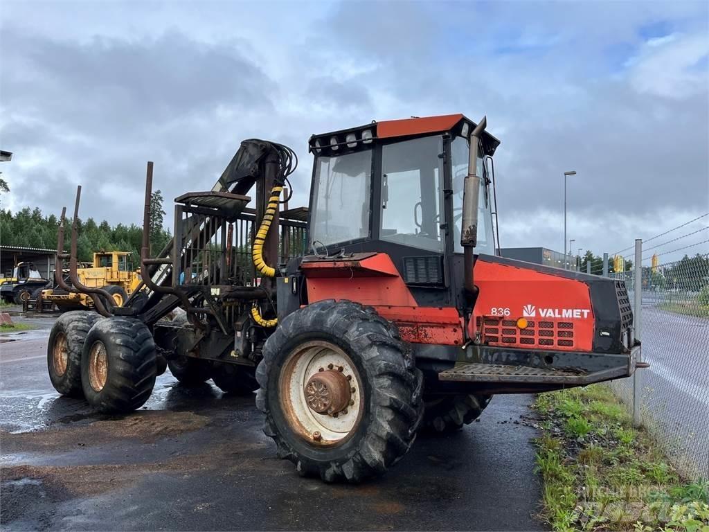 Valmet 836 Форвардеры