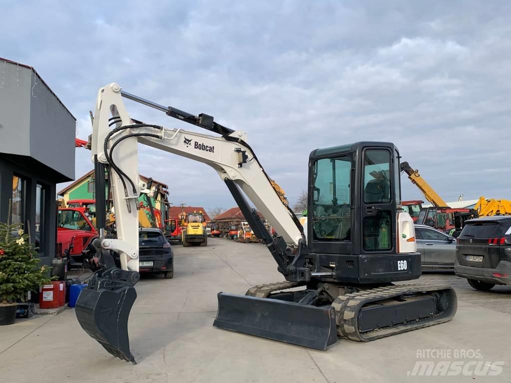 Bobcat E 60 Мини-экскаваторы