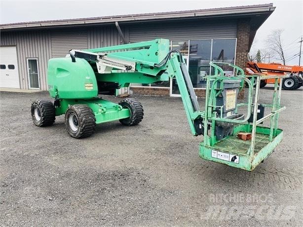 JLG 450 AJ Коленчатые подъемники