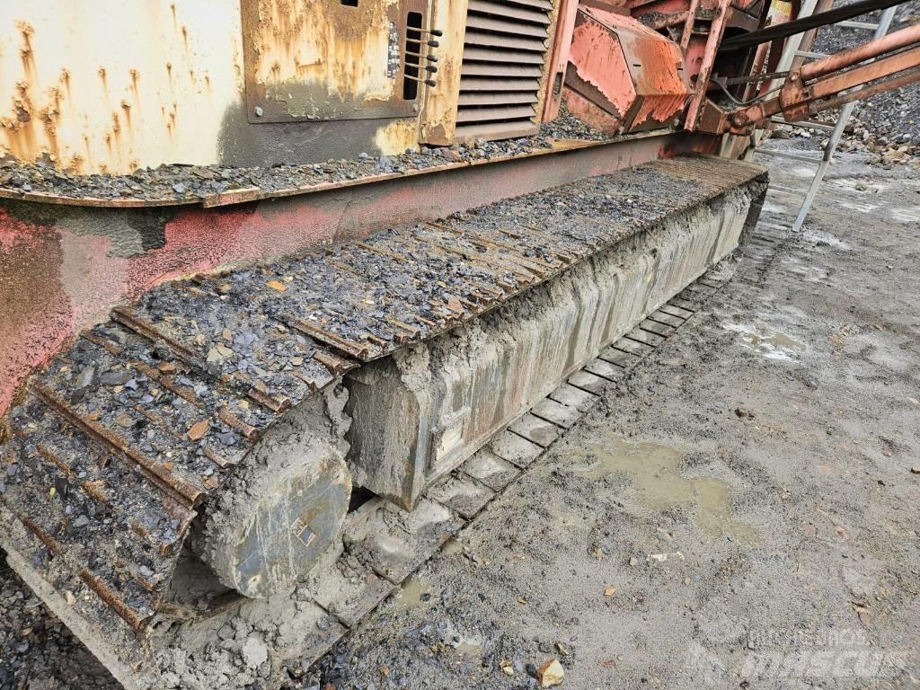 Sandvik QA 440 Мобильные грохоты