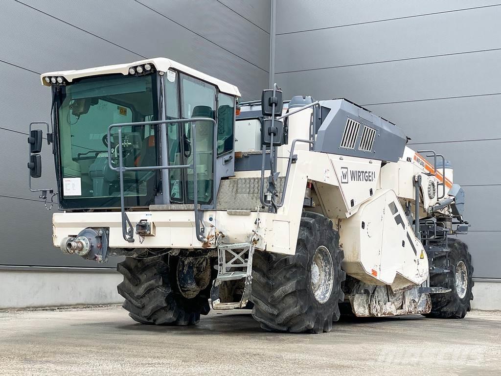 Wirtgen WR 240I Ресайклеры
