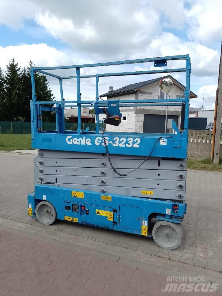 Genie GS 3232 Ножничные подъемники