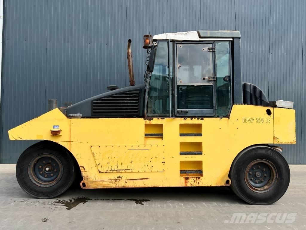 Bomag BW24R Пневматические катки
