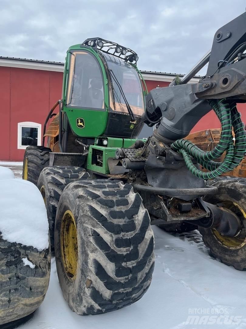 John Deere 1270G Харвестеры