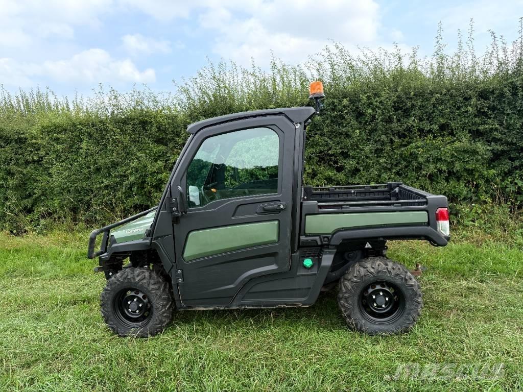 John Deere XUV 865 Коммунальные машины