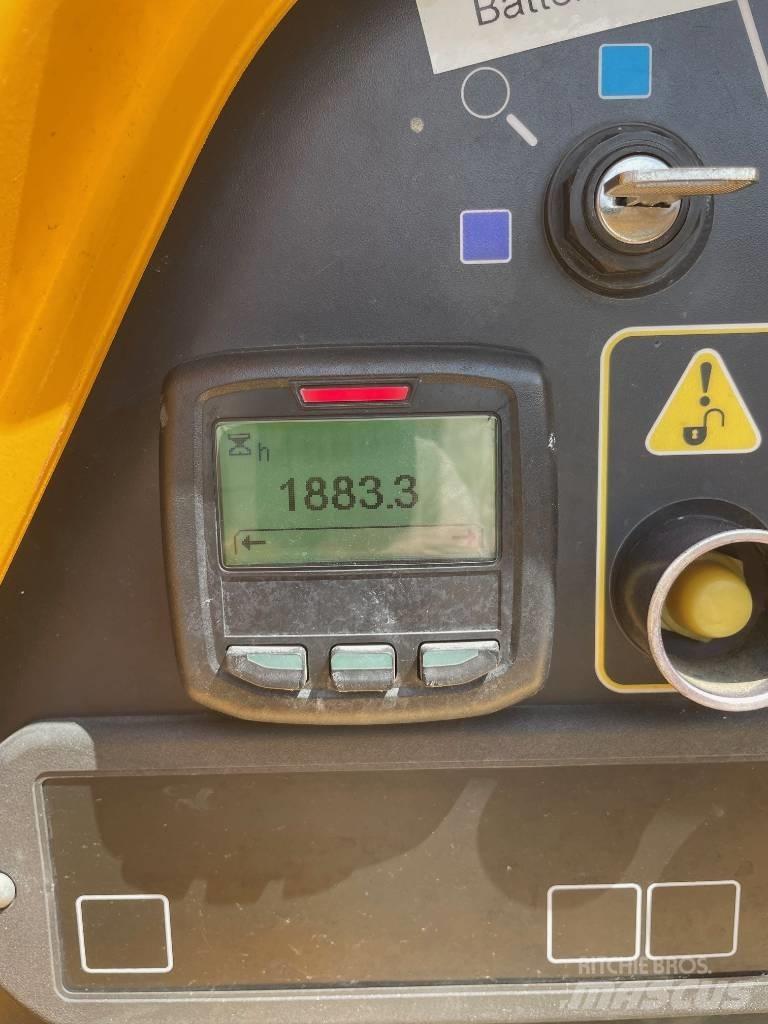 JLG 450 AJ Коленчатые подъемники