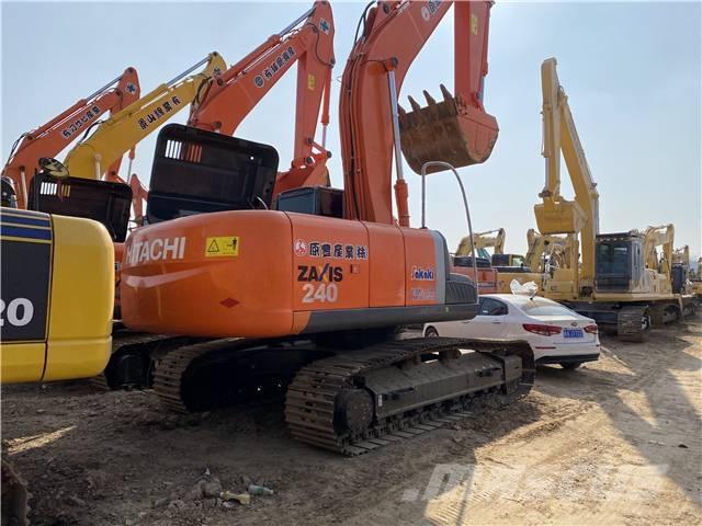 Hitachi ZX240 Гусеничные экскаваторы