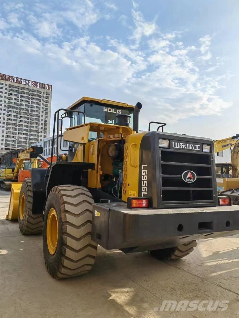 SDLG LG 956 L Фронтальные погрузчики