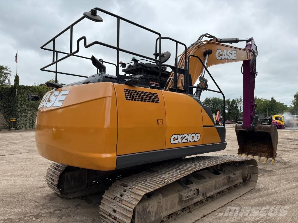 CASE CX 210 D Гусеничные экскаваторы