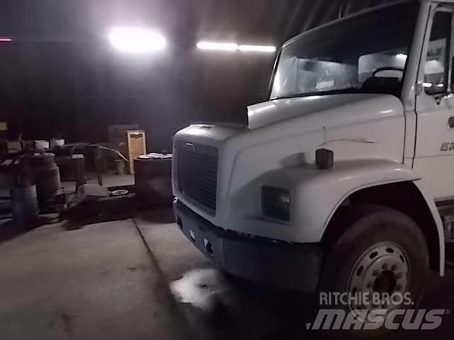 Freightliner L70 Специальные грузовики