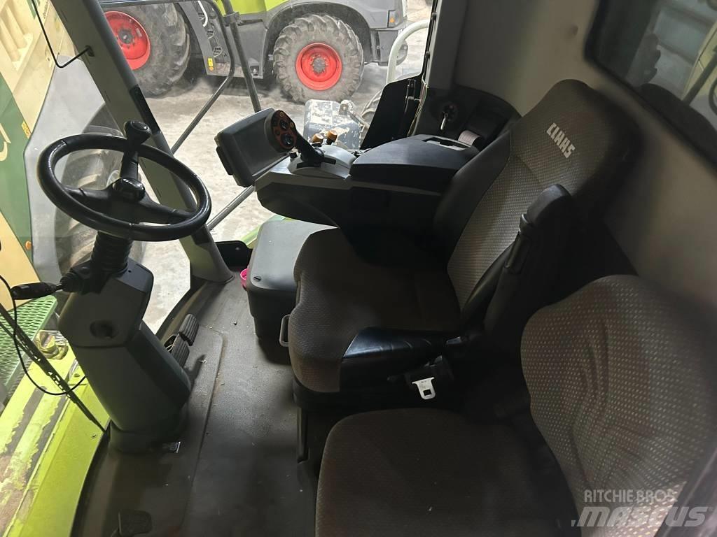 CLAAS Lexion 750 Зерноуборочные комбайны