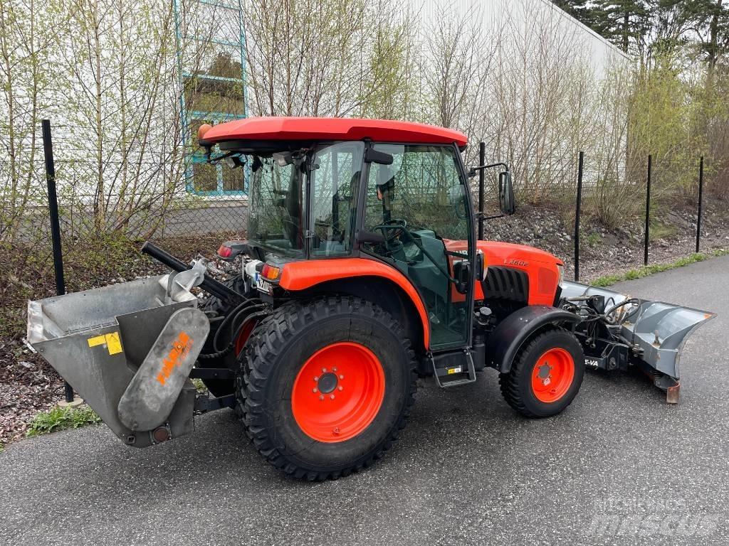 Kubota L 2602 Коммунальные тракторы