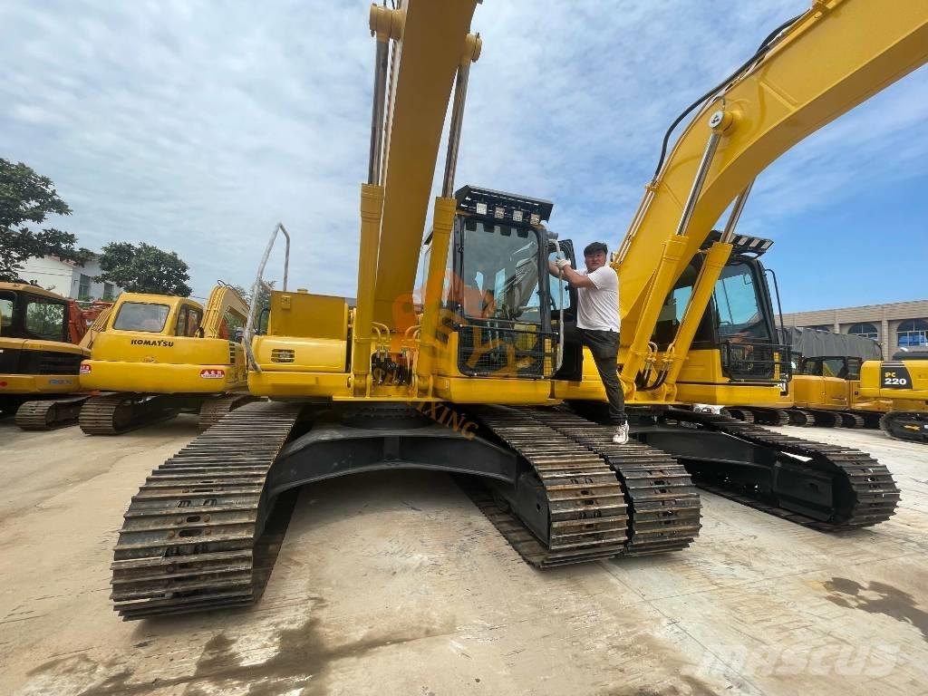 Komatsu PC 220-7 Гусеничные экскаваторы