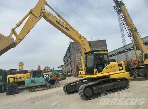 Komatsu PC 300 Гусеничные экскаваторы
