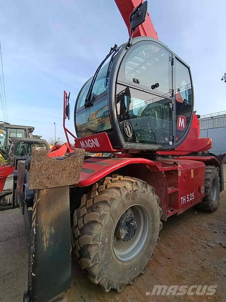 Magni RTH 5.25 Телескопические погрузчики