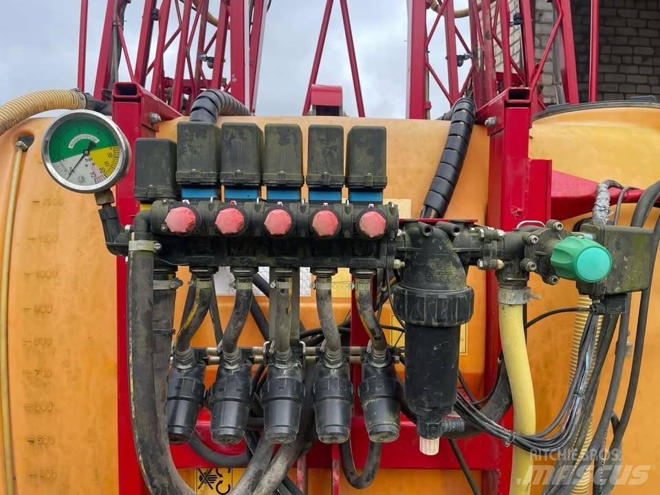 Junkkari 1300/4 Навесные опрыскиватели