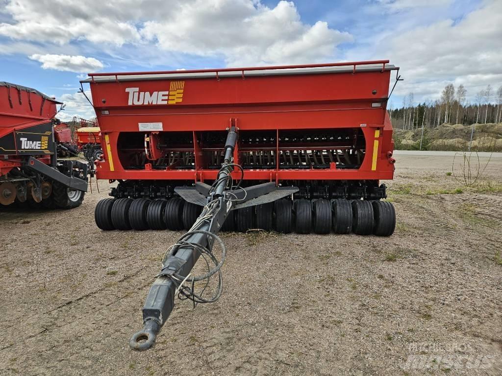 Tume Nova Combi 4000 Комбинированные сеялки