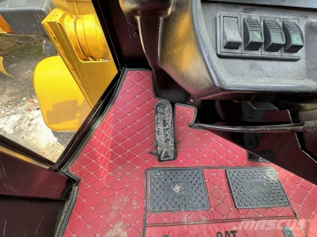 CAT 966 H Фронтальные погрузчики