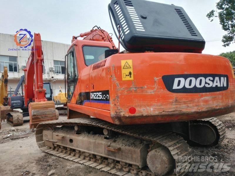 Doosan DH 225 LC-7 Гусеничные экскаваторы
