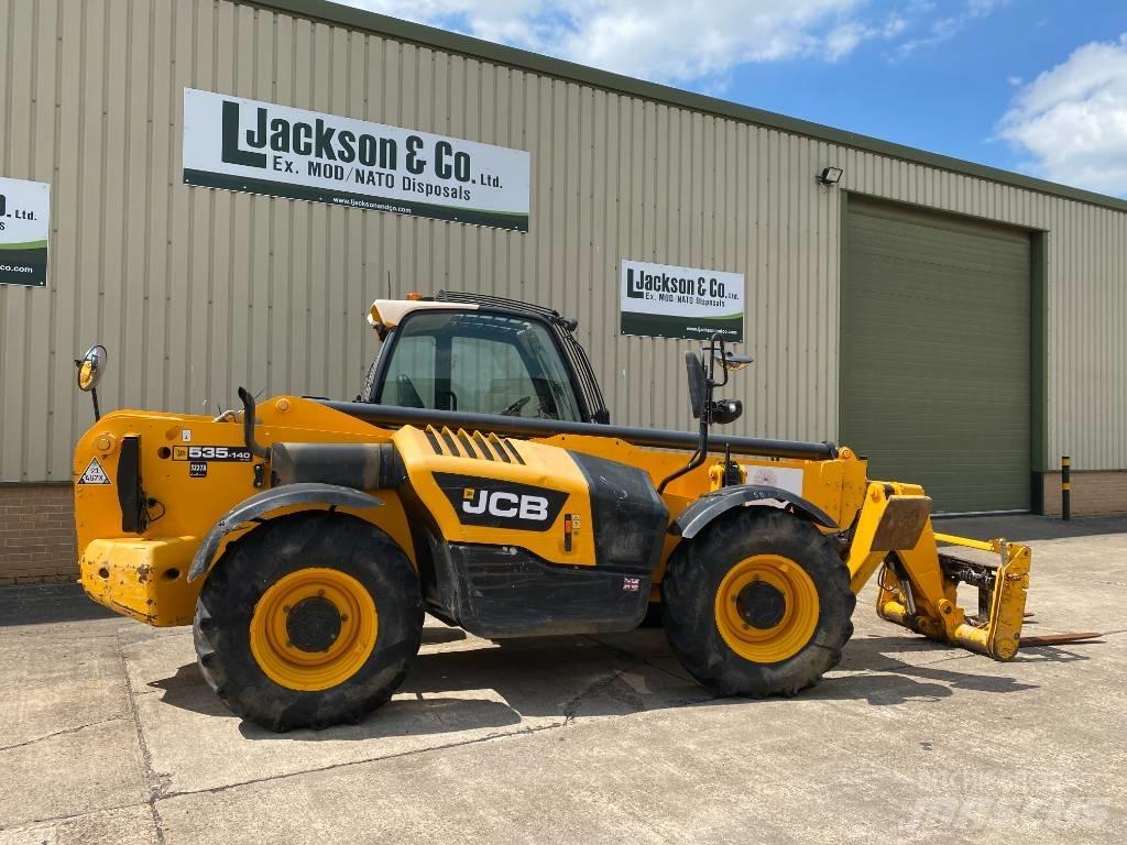 JCB 535-140 Hiviz Телескопические погрузчики