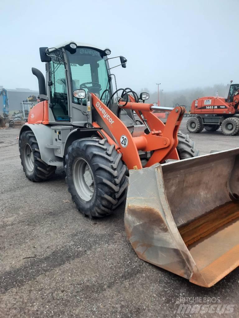 Atlas Weycor AR550 Фронтальные погрузчики