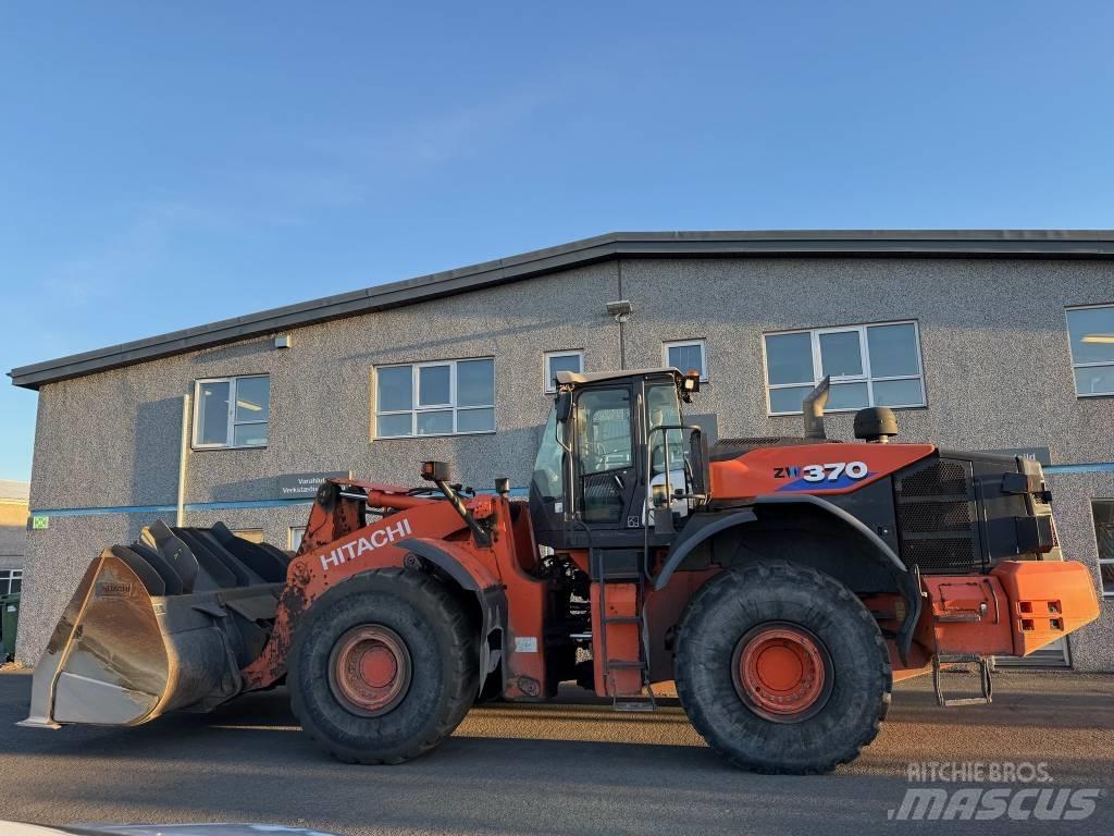 Hitachi ZW 370-6 Фронтальные погрузчики