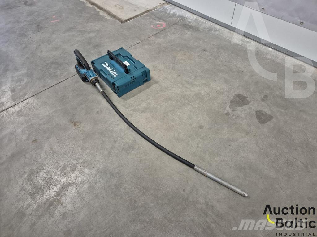 Makita DVR450 Строительная техника - Другие