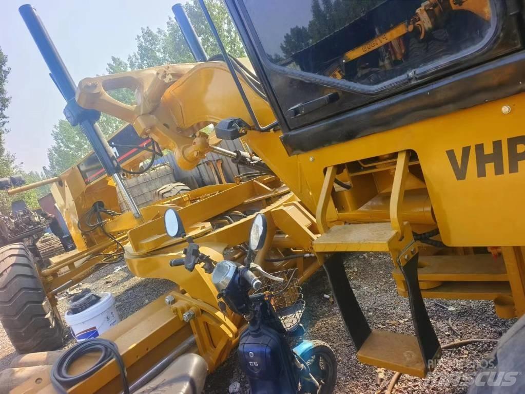CAT 140H Грейдеры