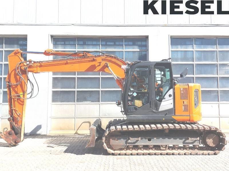 Hitachi ZX 135 US-6 Гусеничные экскаваторы