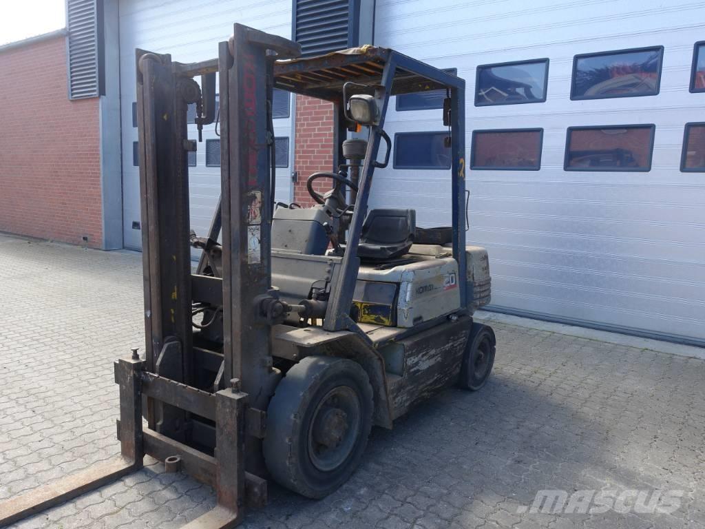 Komatsu FD 20-11 Дизельные погрузчики