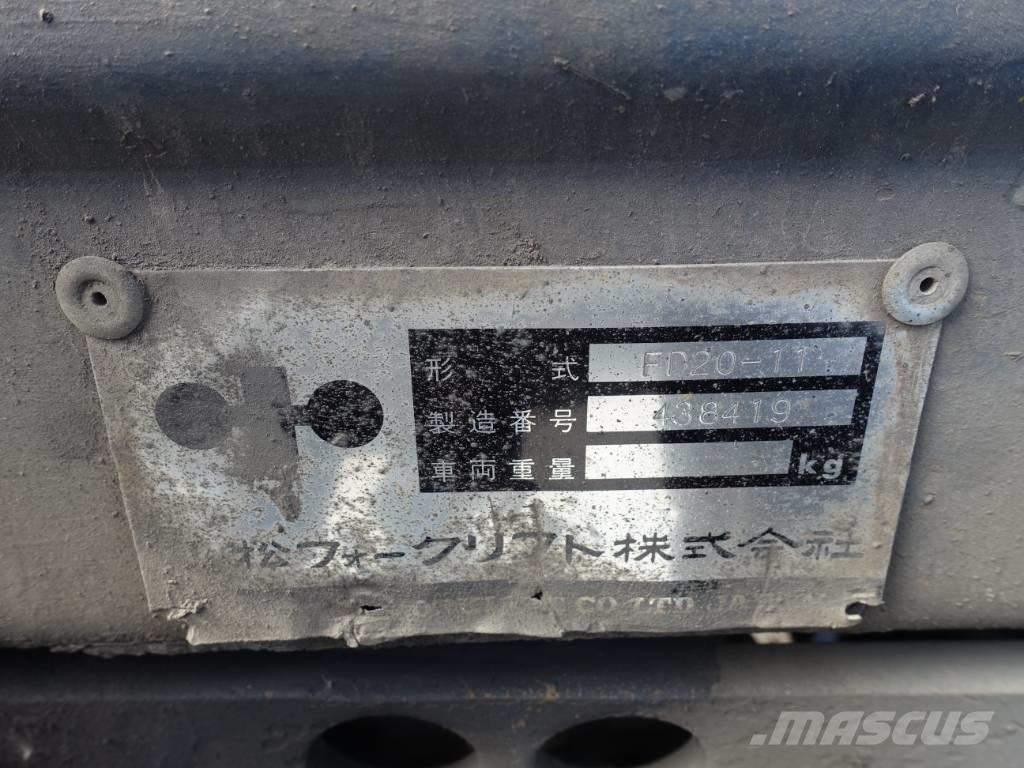 Komatsu FD 20-11 Дизельные погрузчики