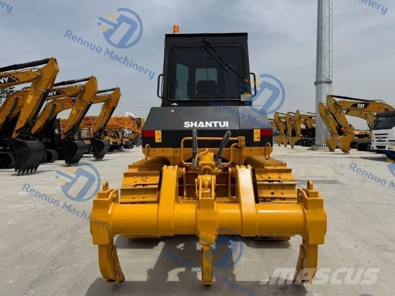 Shantui SD 16 Гусеничные бульдозеры