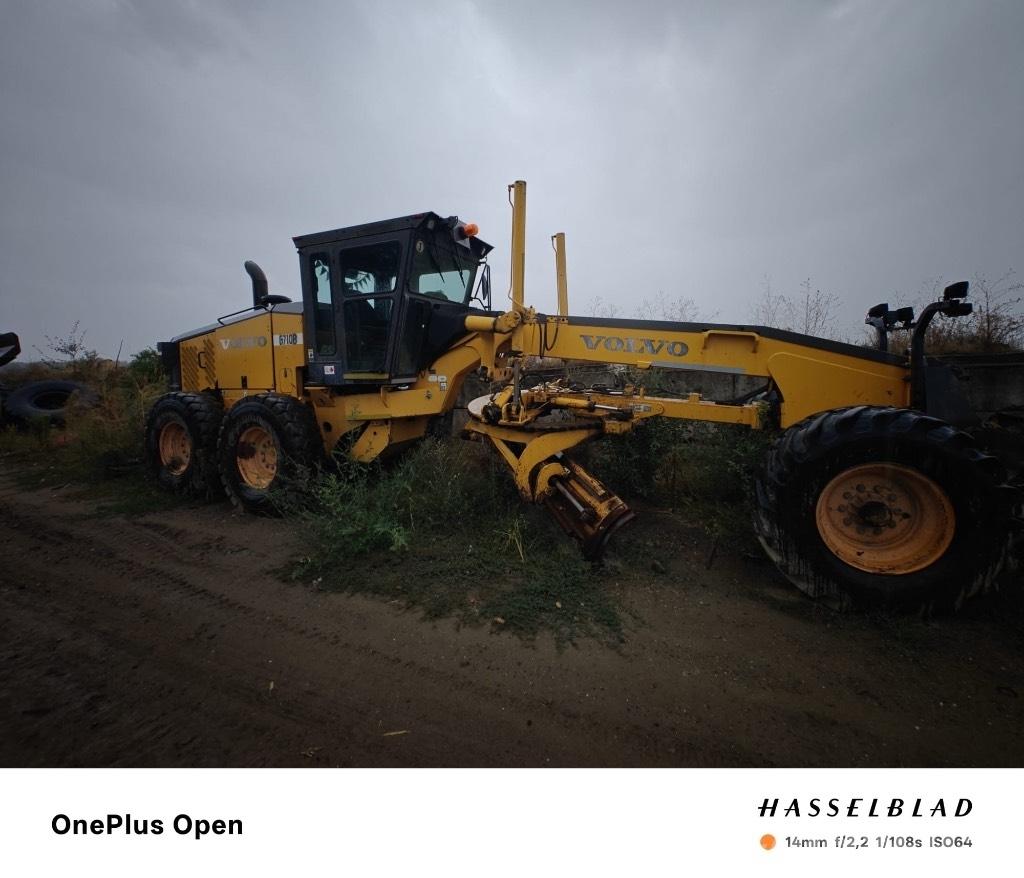  Greder Volvo G710 Радиаторы