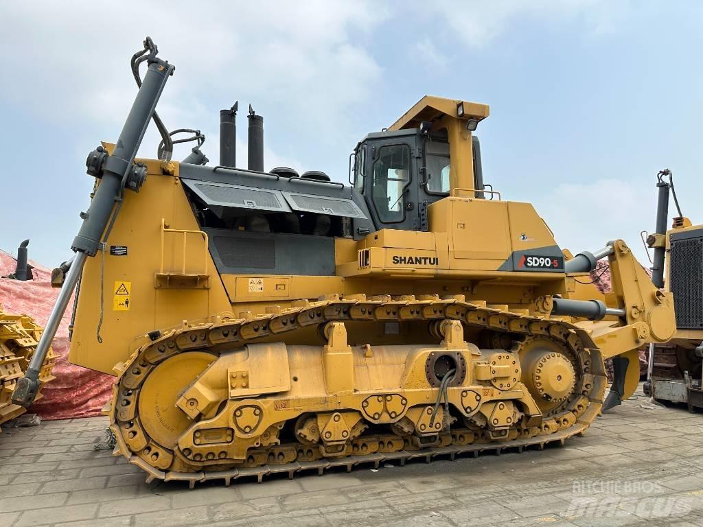 Shantui SD90 Гусеничные бульдозеры