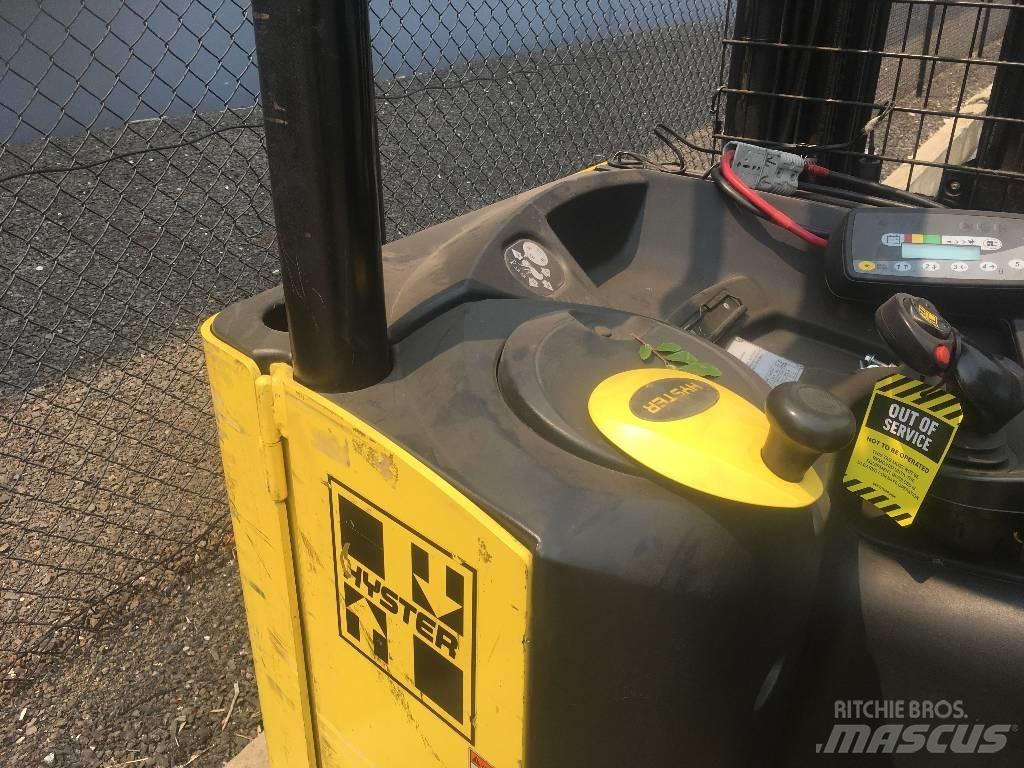 Hyster N35ZDR Ричтраки