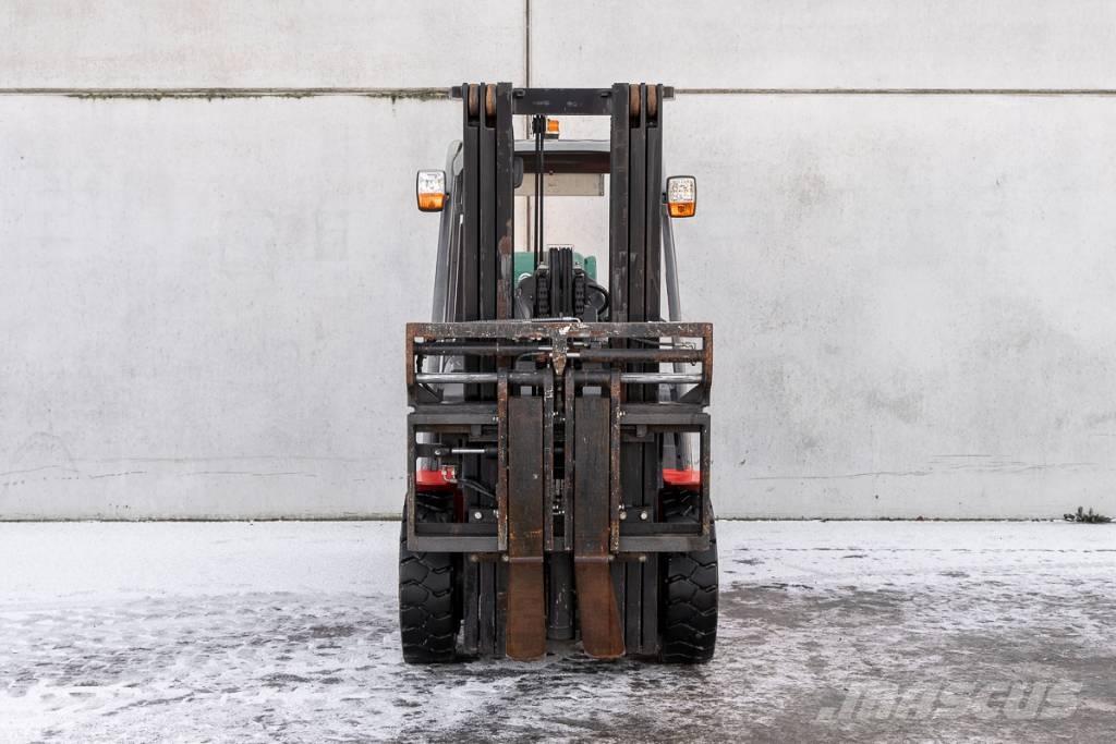 Manitou MI 35 G Газовые погрузчики