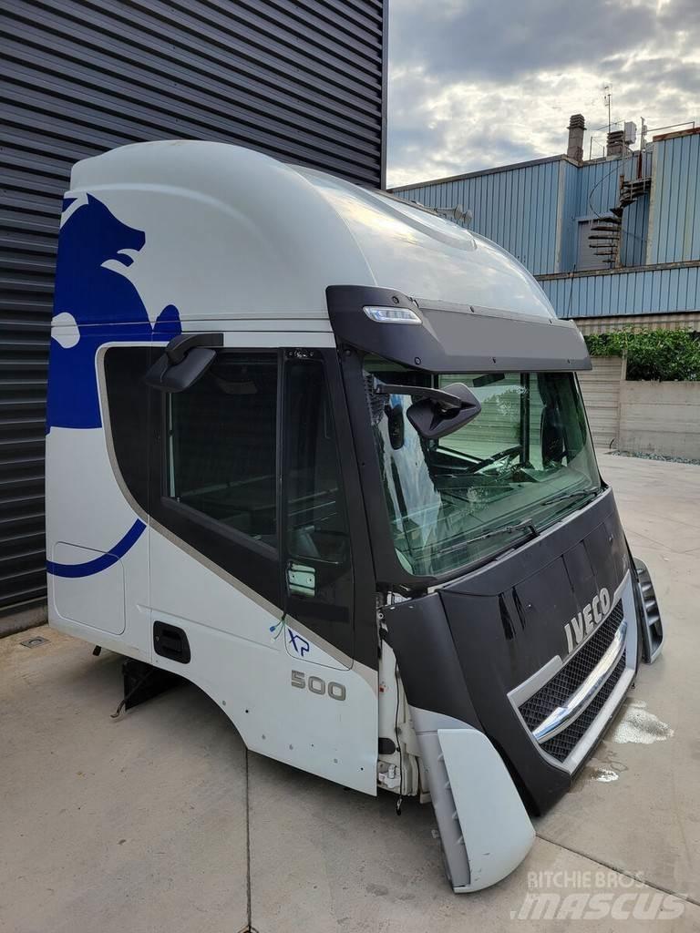 Iveco AS Кабины