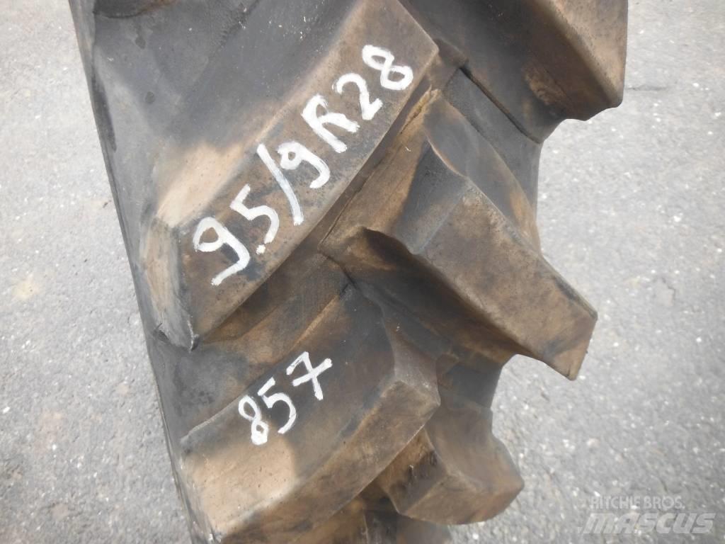 Michelin 9.5/9R28 Шины и колёса