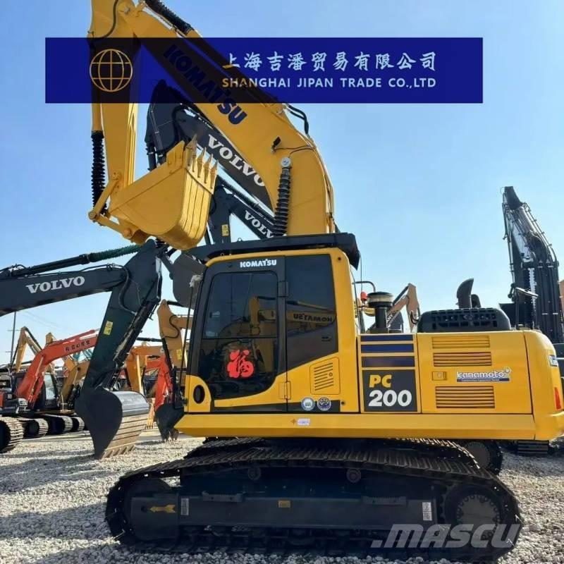 Komatsu PC 200 Гусеничные экскаваторы