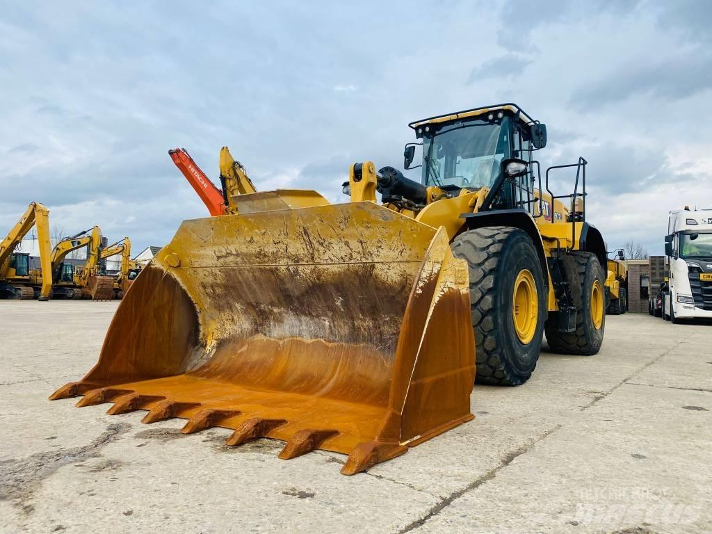CAT 972 Фронтальные погрузчики